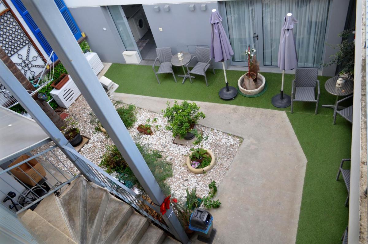 St. Lazaros Studios - Housity