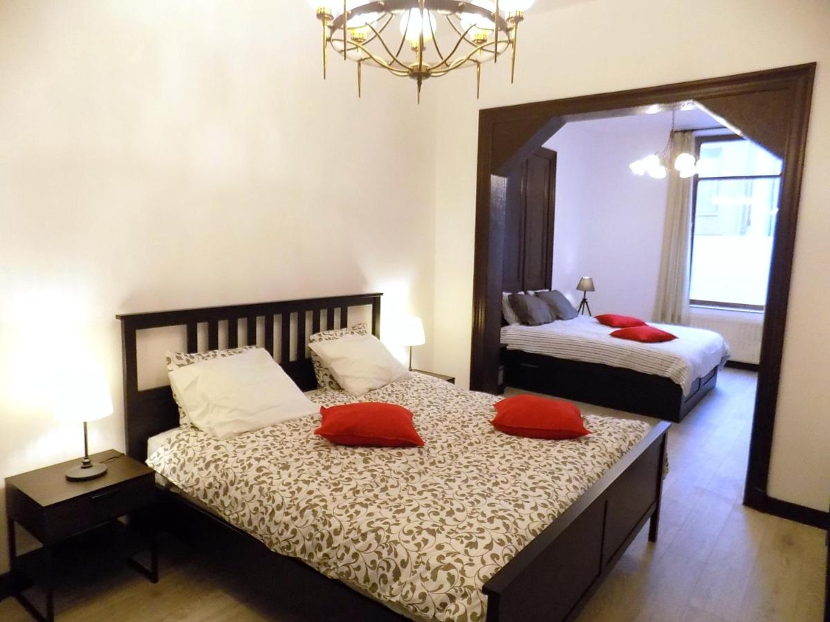 Maison Roosevelt - Charleroi Airport - Ideal Families - Housity