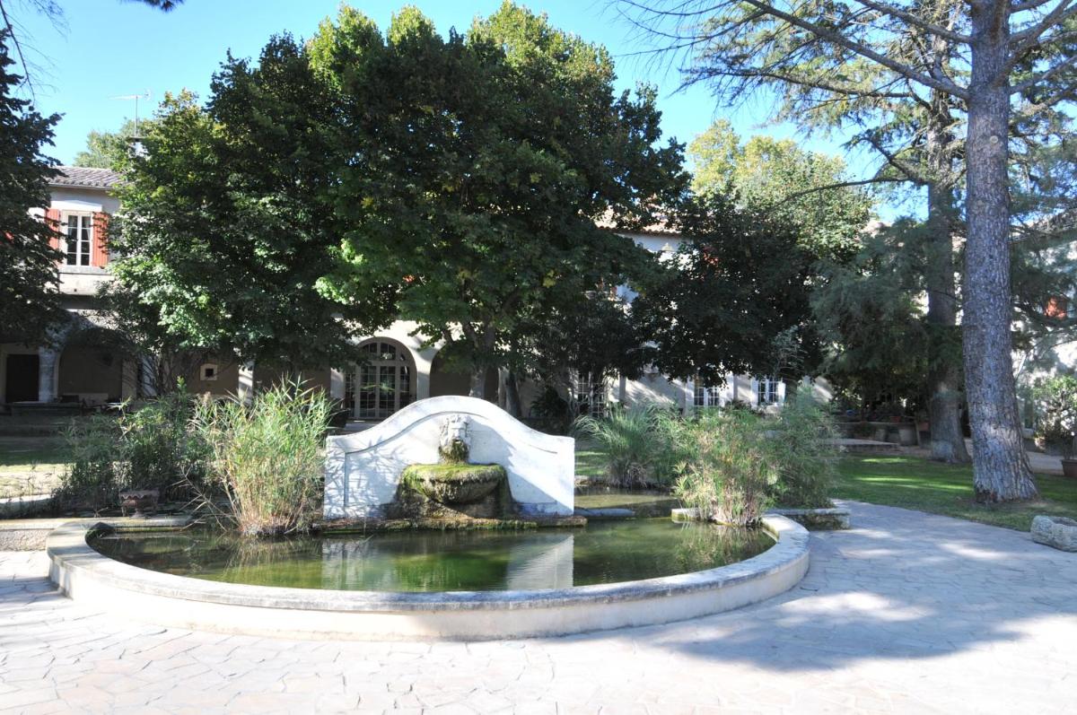 Jardin de l'établissement Domaine du Grand Malherbes