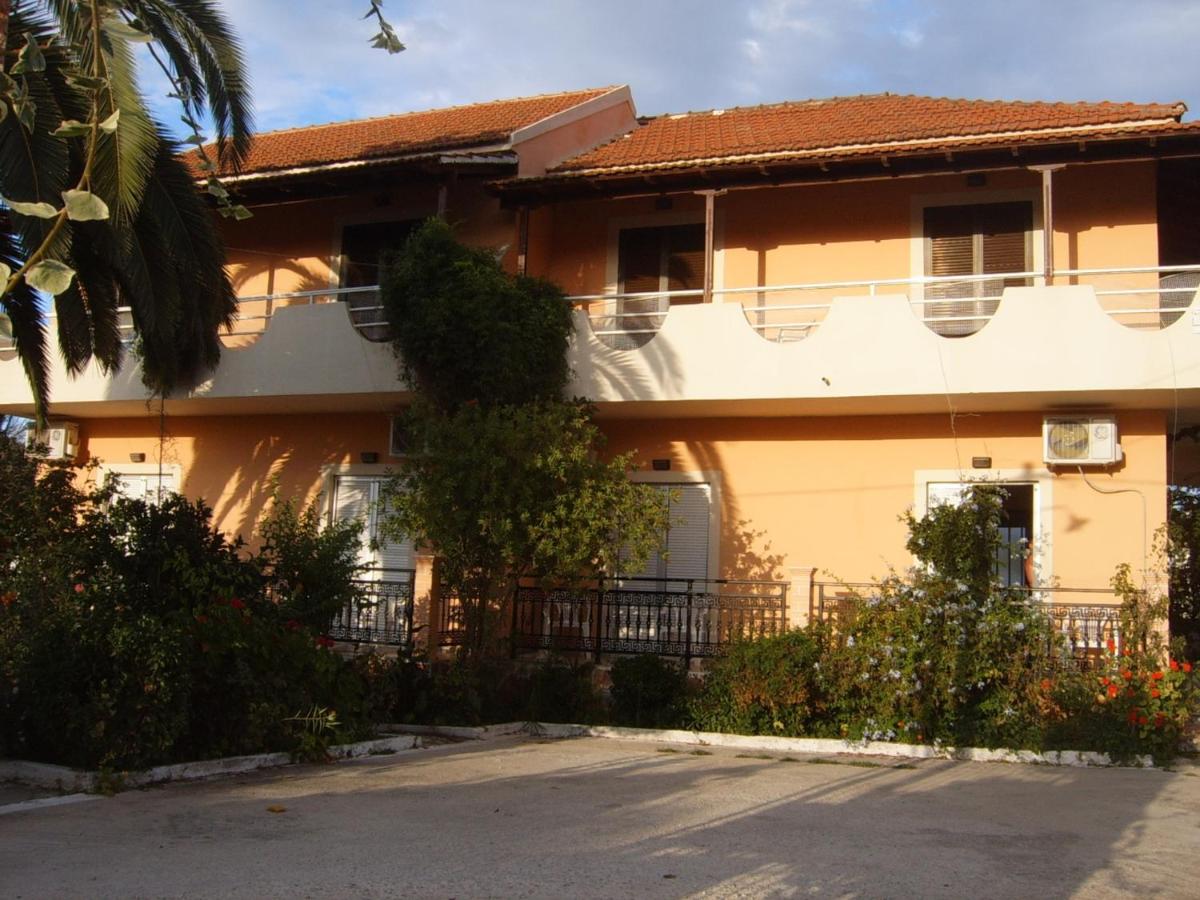 Kokkinos Apartments - Housity