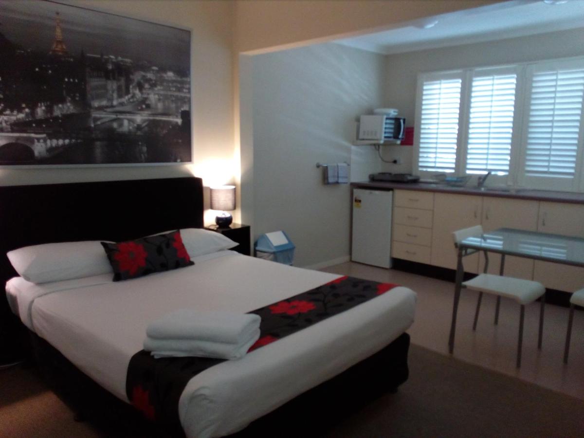 Brisbane Street Studios - Housity