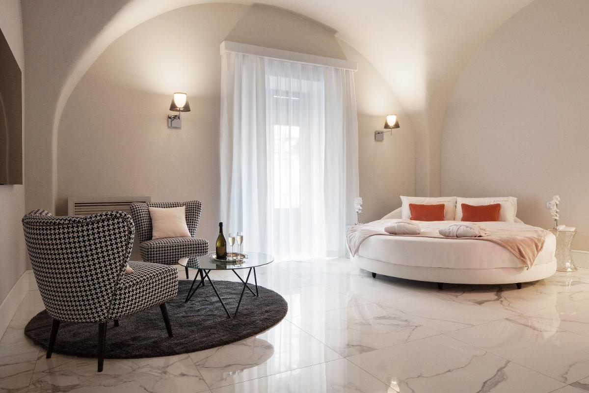 Quattro Canti Suites - Housity