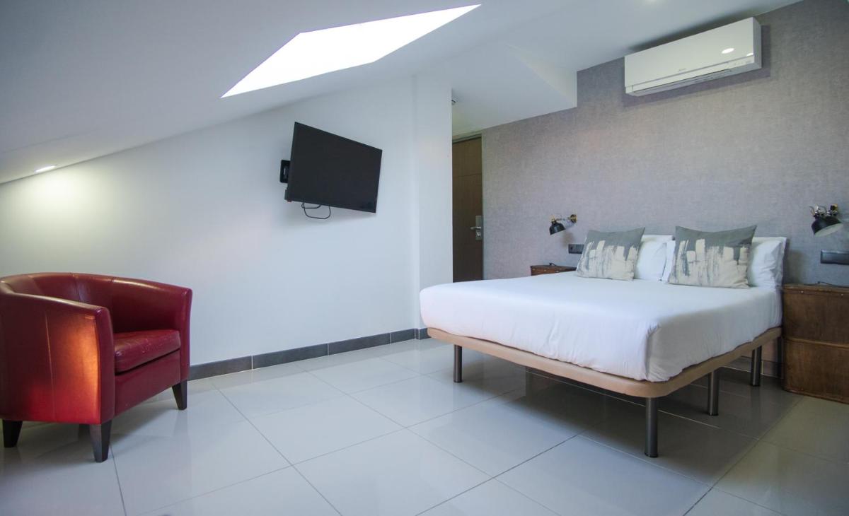The Lights City Rooms - Housity