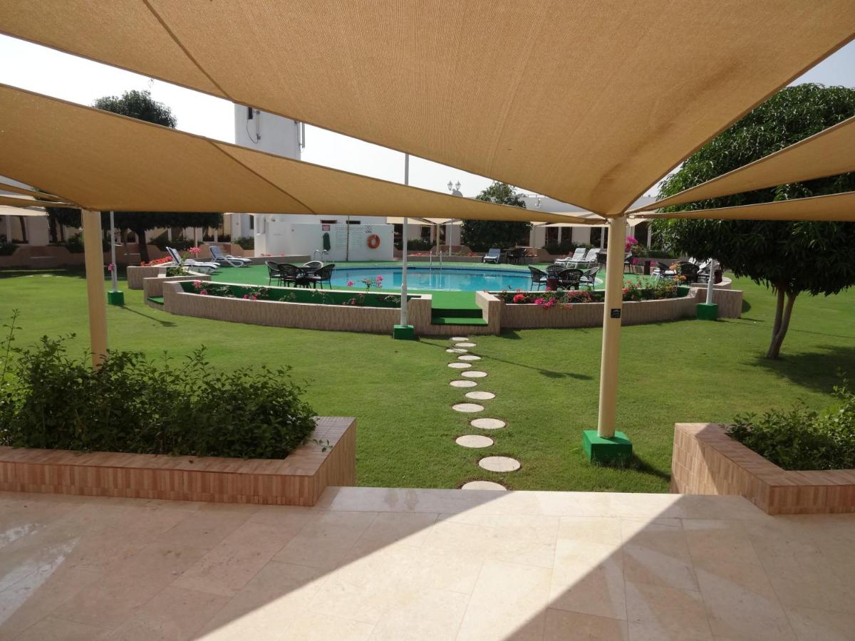Al Wadi Hotel - Hizvo