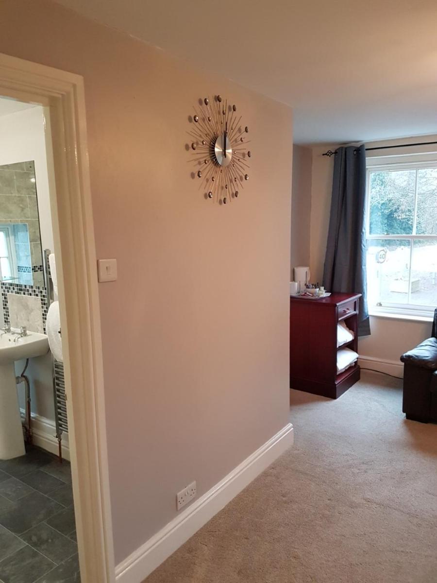 The Five Bells - Housity