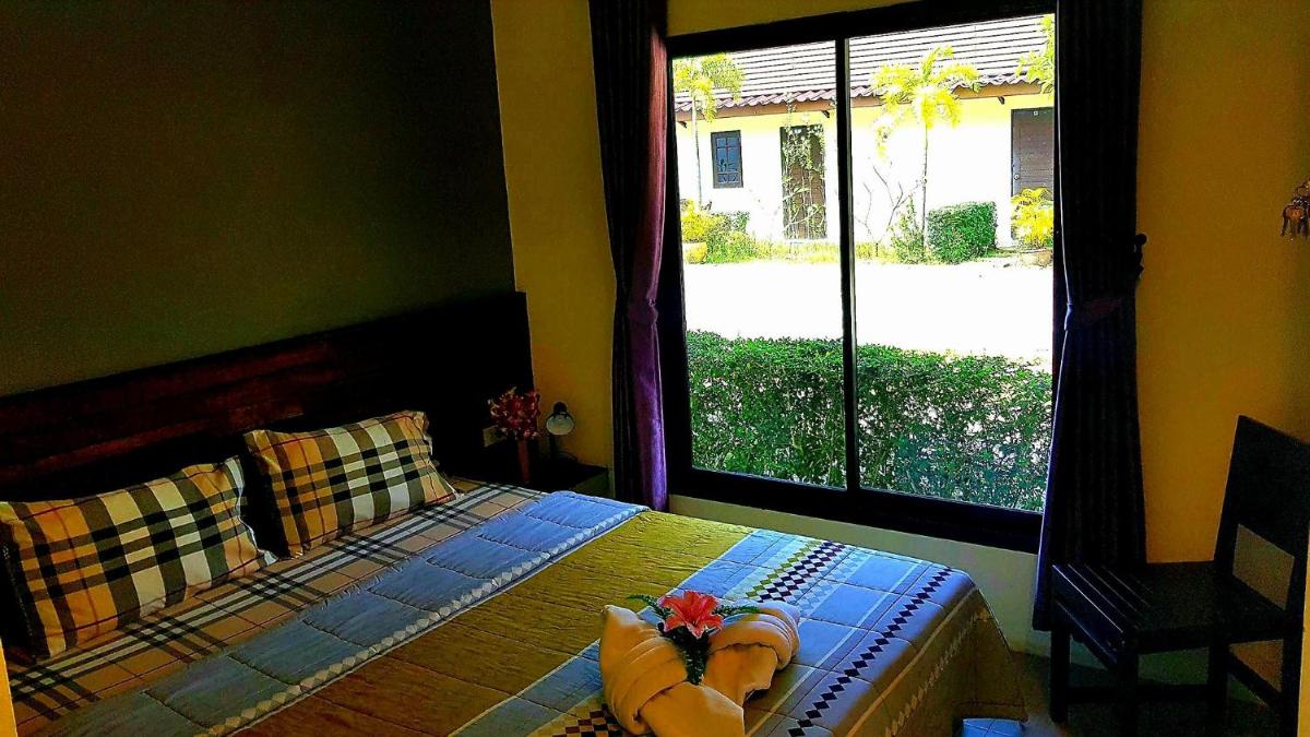 AoNang 3 Monkeys Pool Resort - Housity