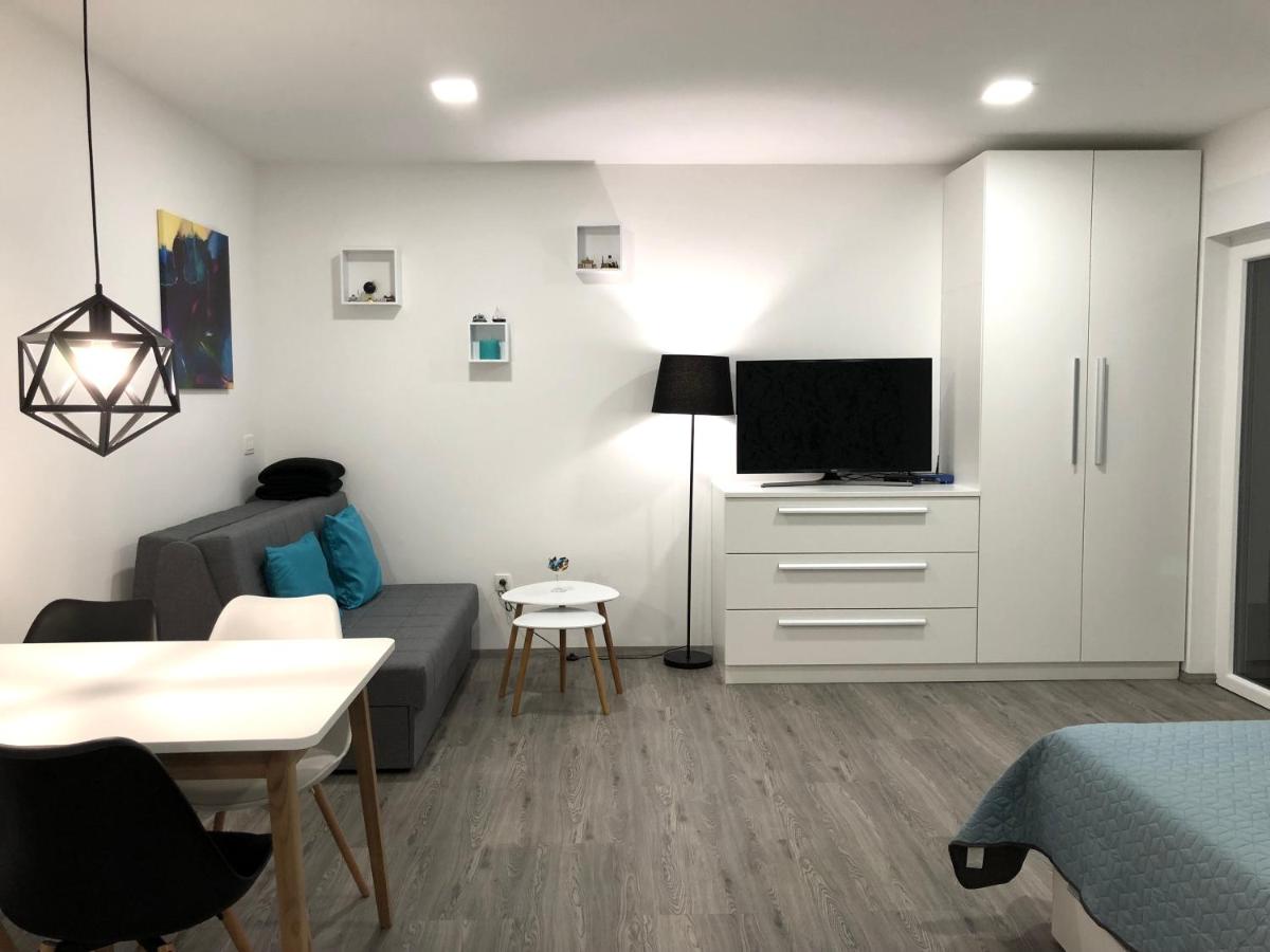 Luxury Studio Apartments - Housity