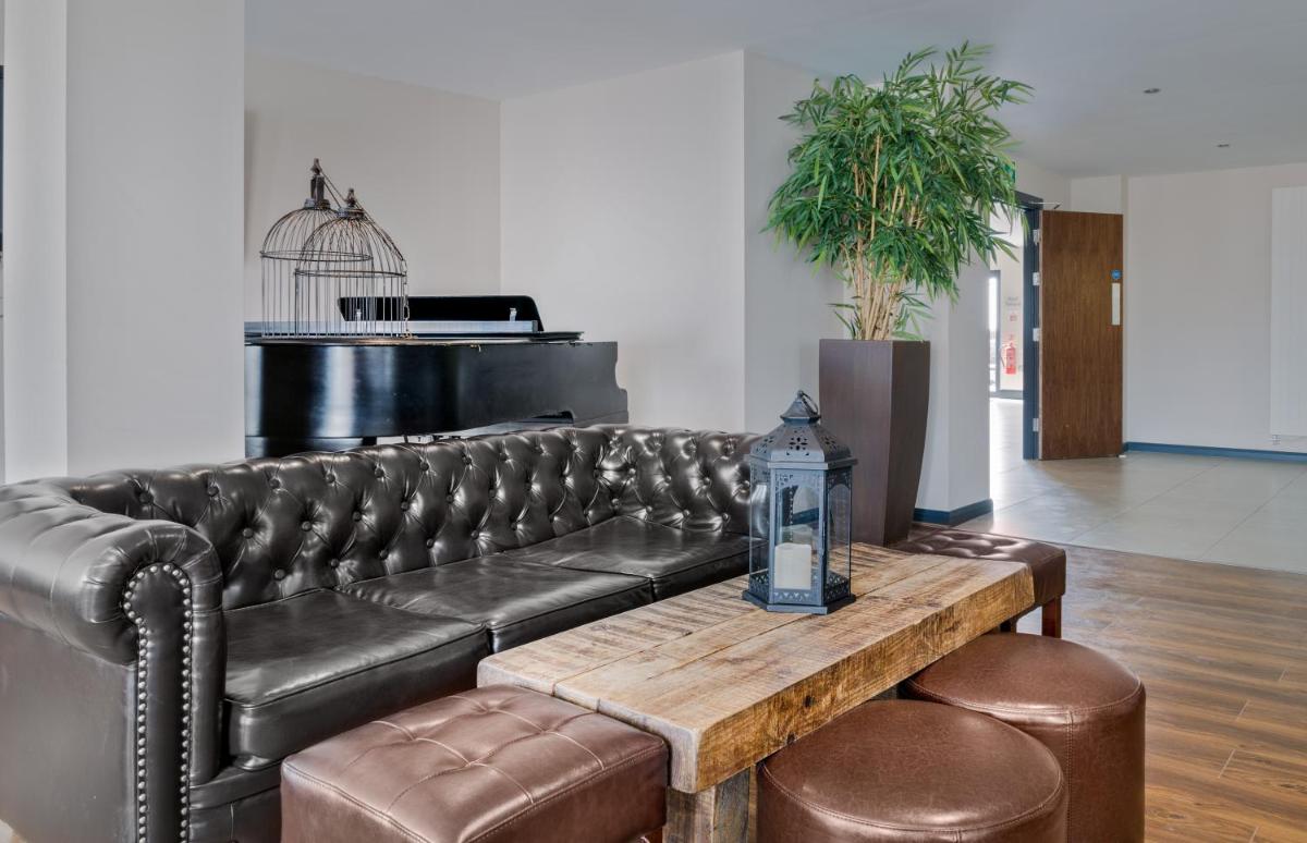 The Ainscow Hotel - Housity