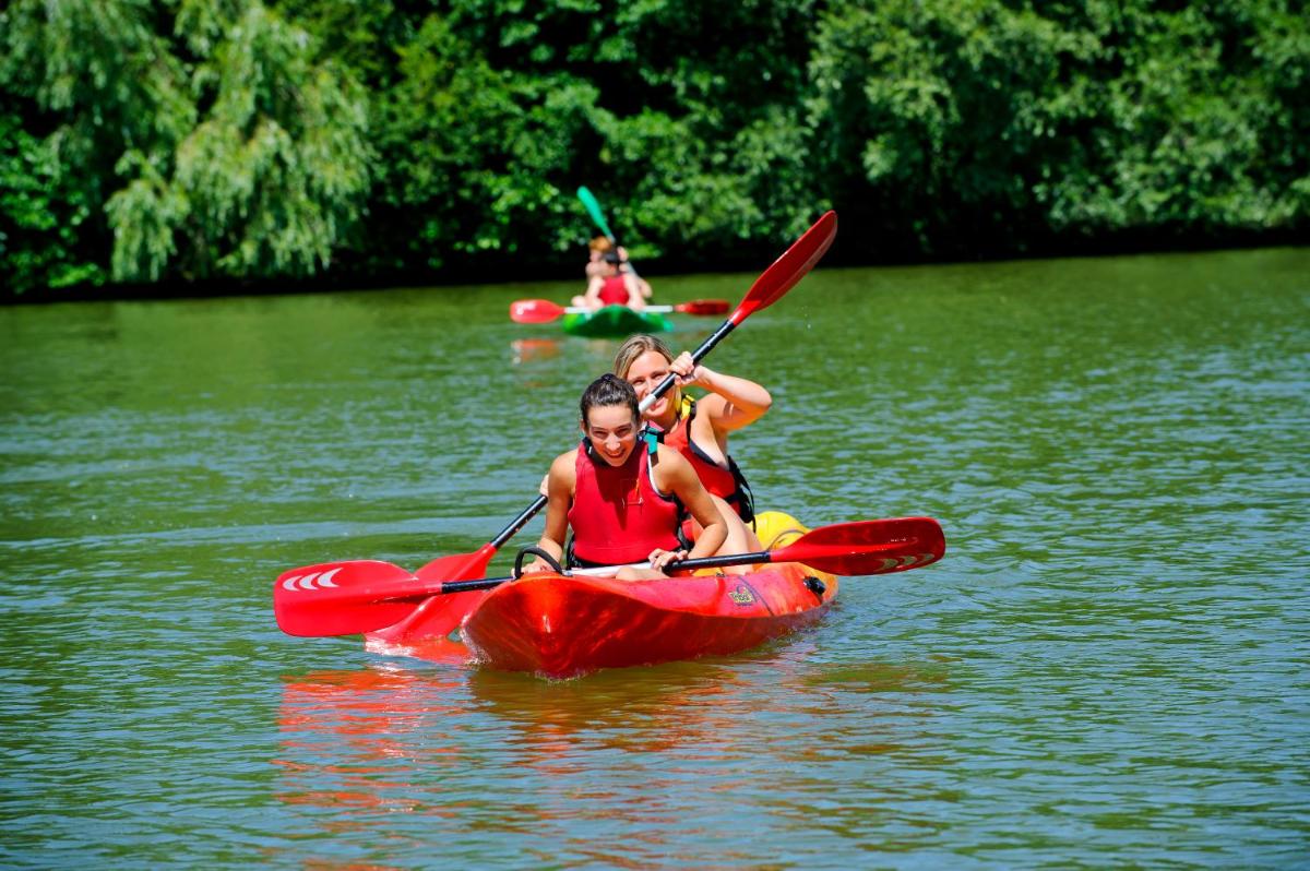 Roulottes de Bois le roi - Housity