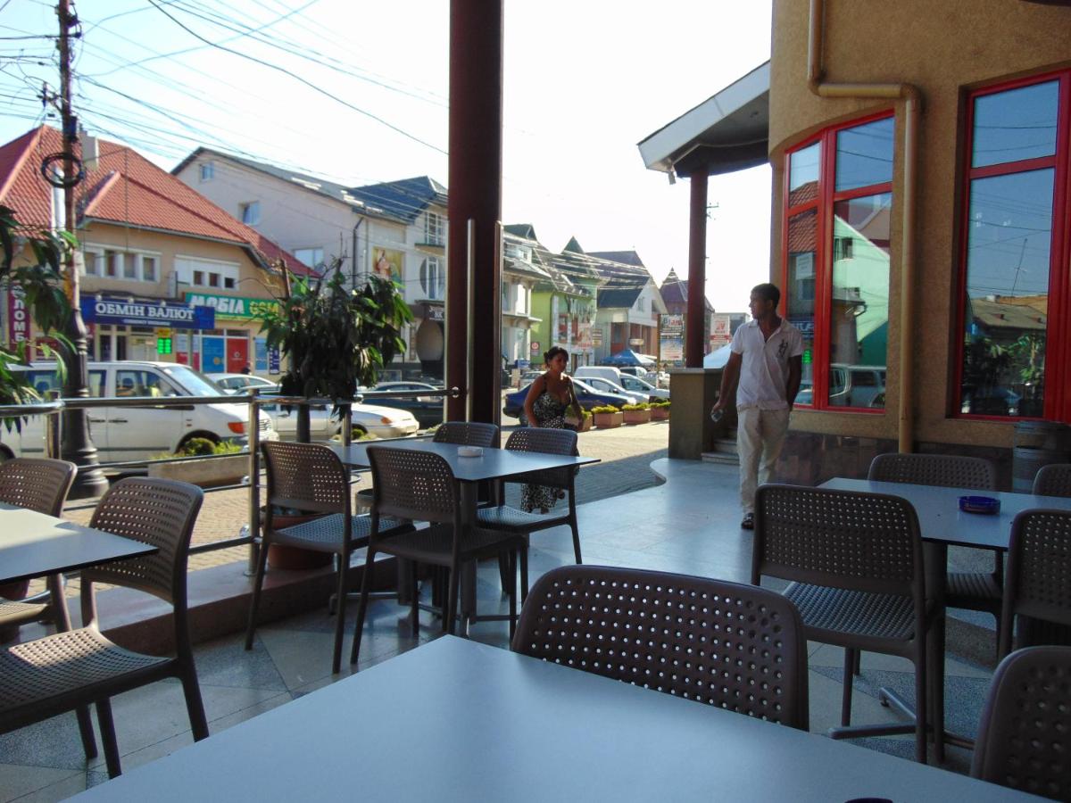 Hotel Serpanok - Housity