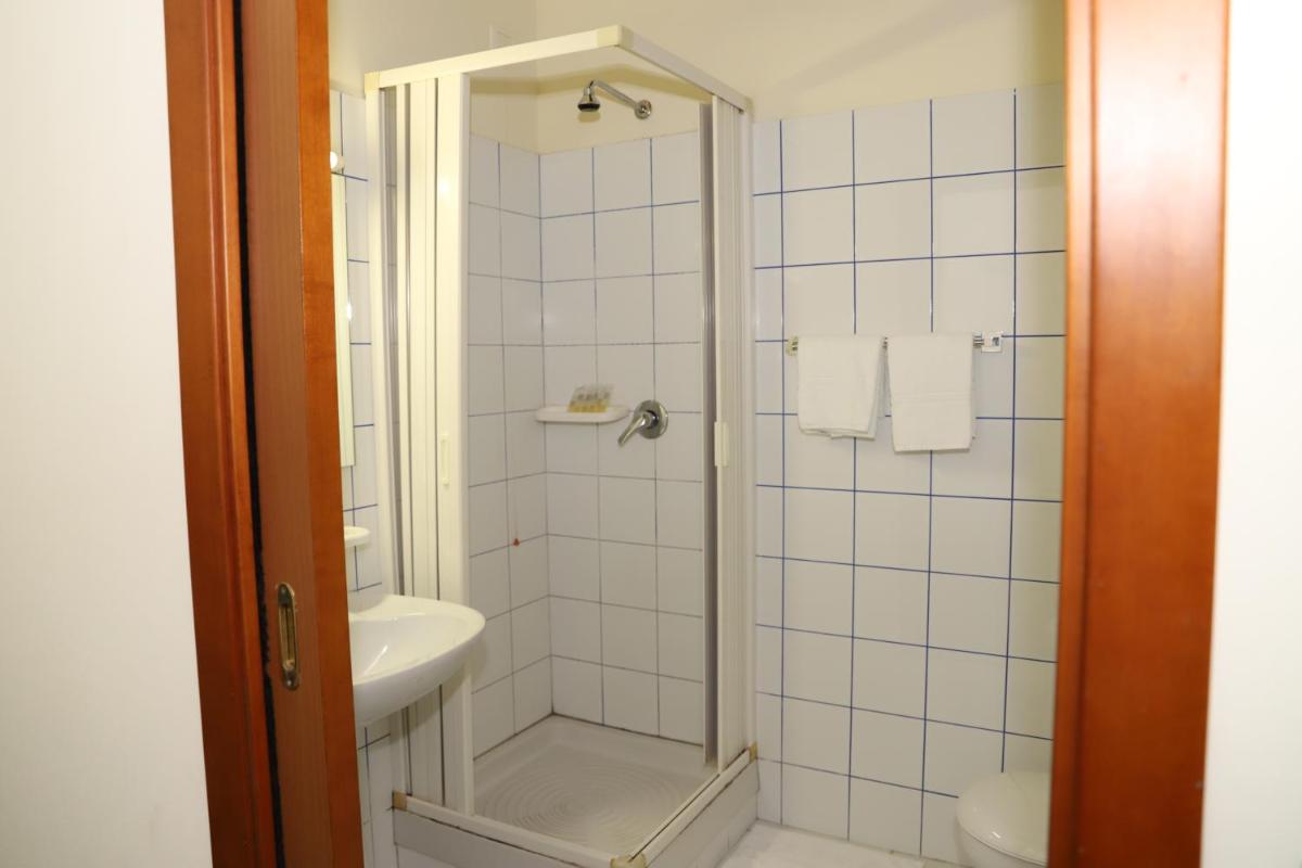 Hotel Valle Verde - Housity