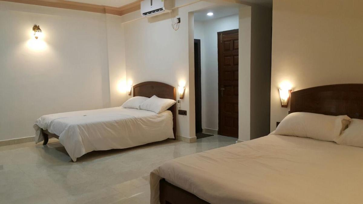 Hotel Murud Marina - Housity