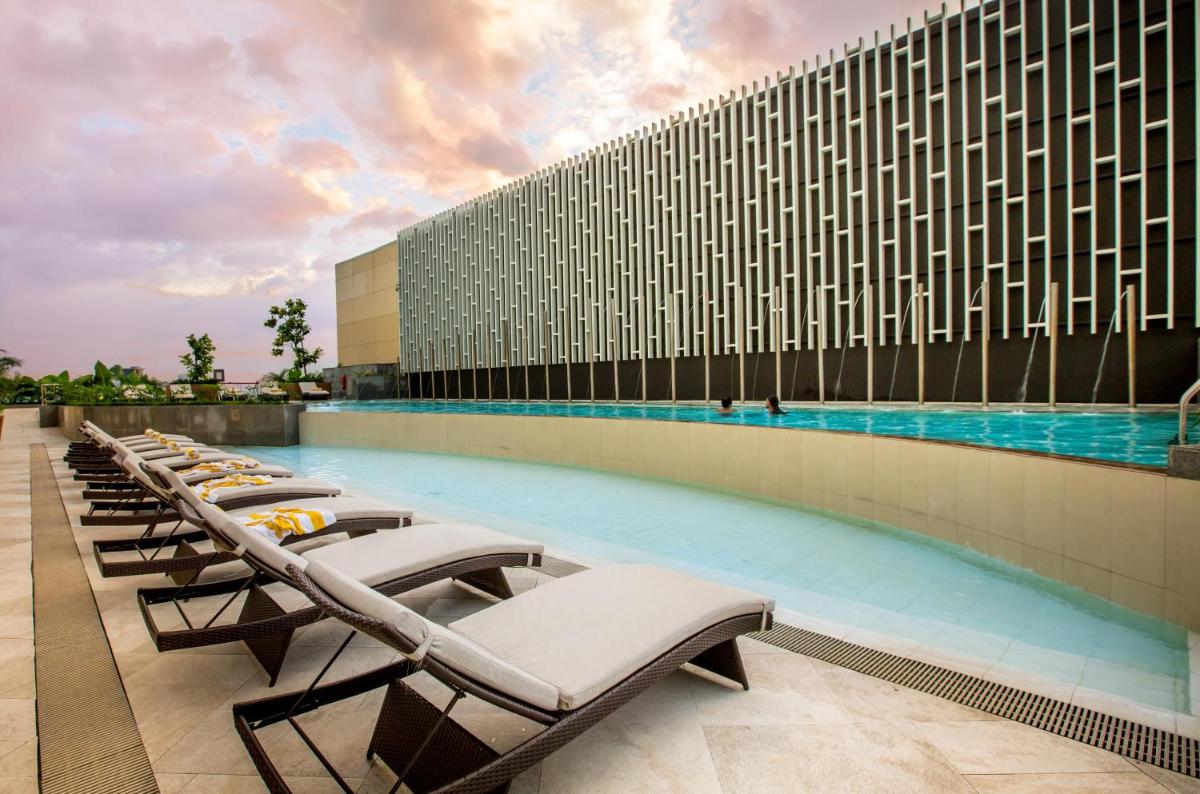 Suitetrails - Winford Resort and Casino Manila