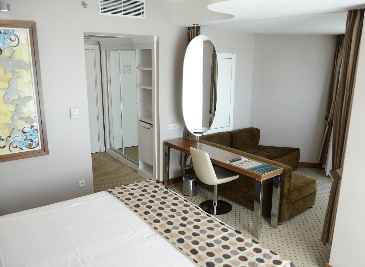 Alba Hotel - Housity