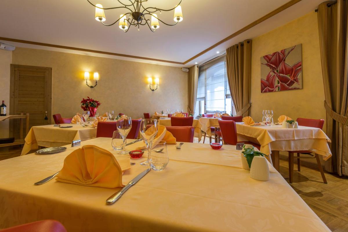 La Couronne - Housity