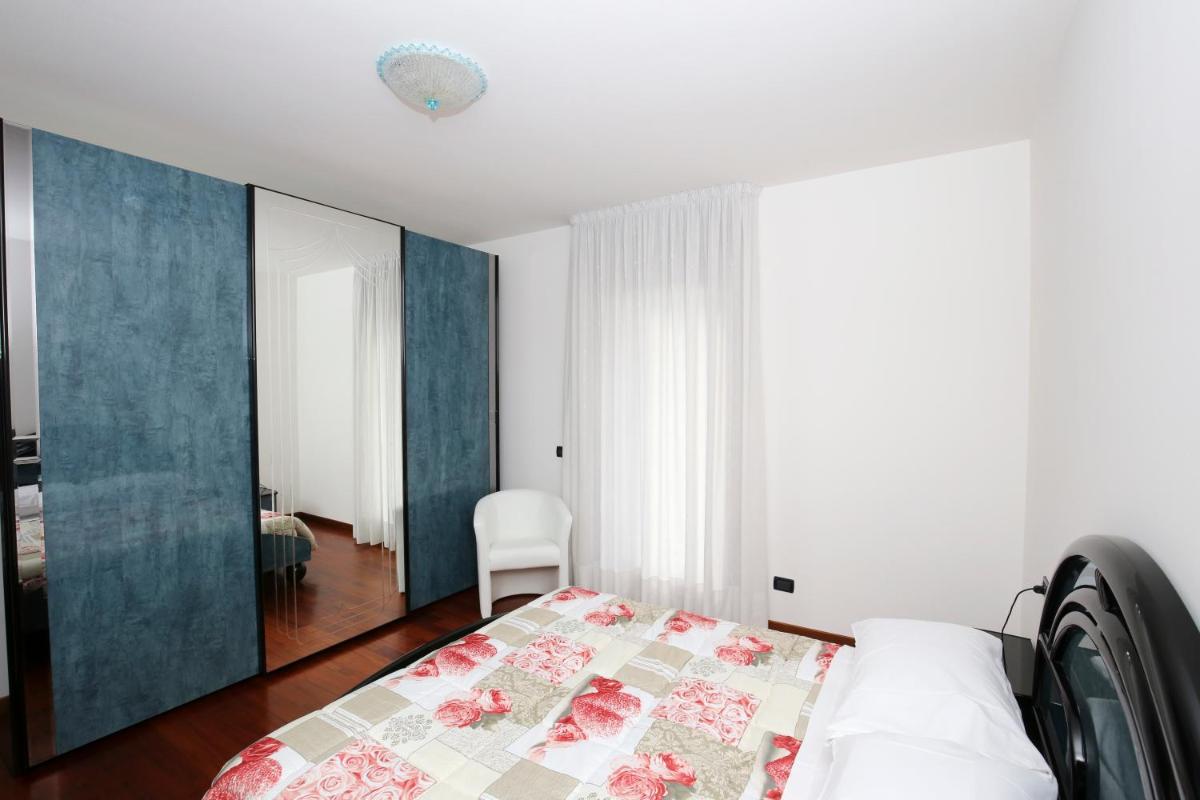 Round Venice - Housity