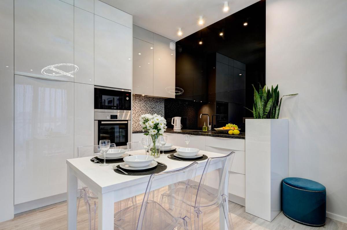 Live & Travel Apartments Number 1 - Housity