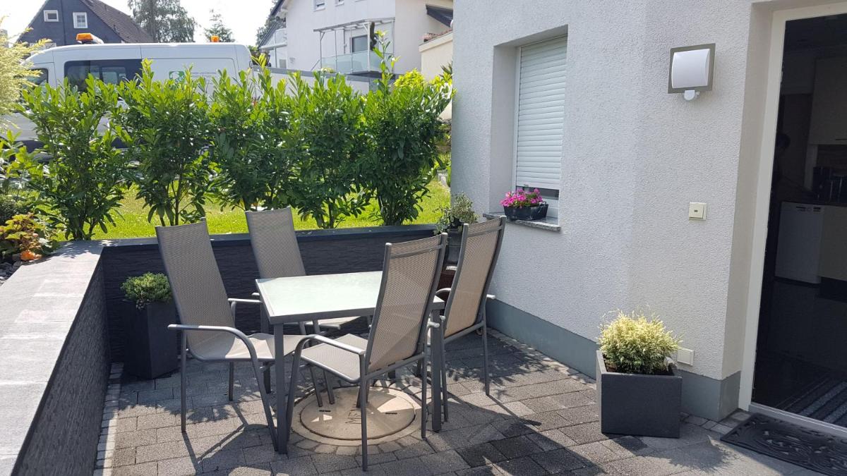 Pension Apartment Burscheid - Housity