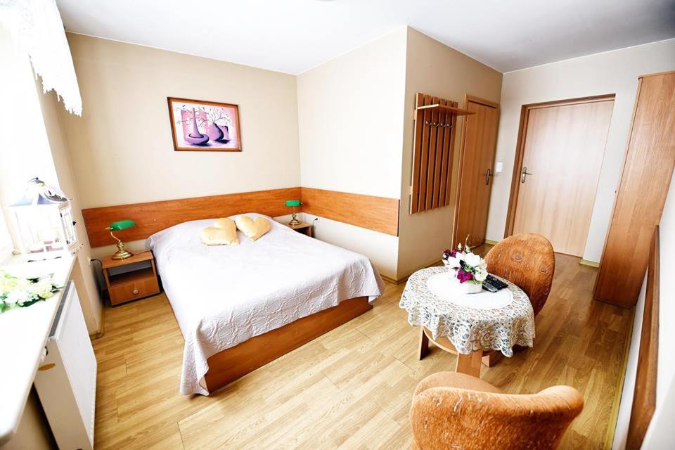 Malibu Kalisz - Housity
