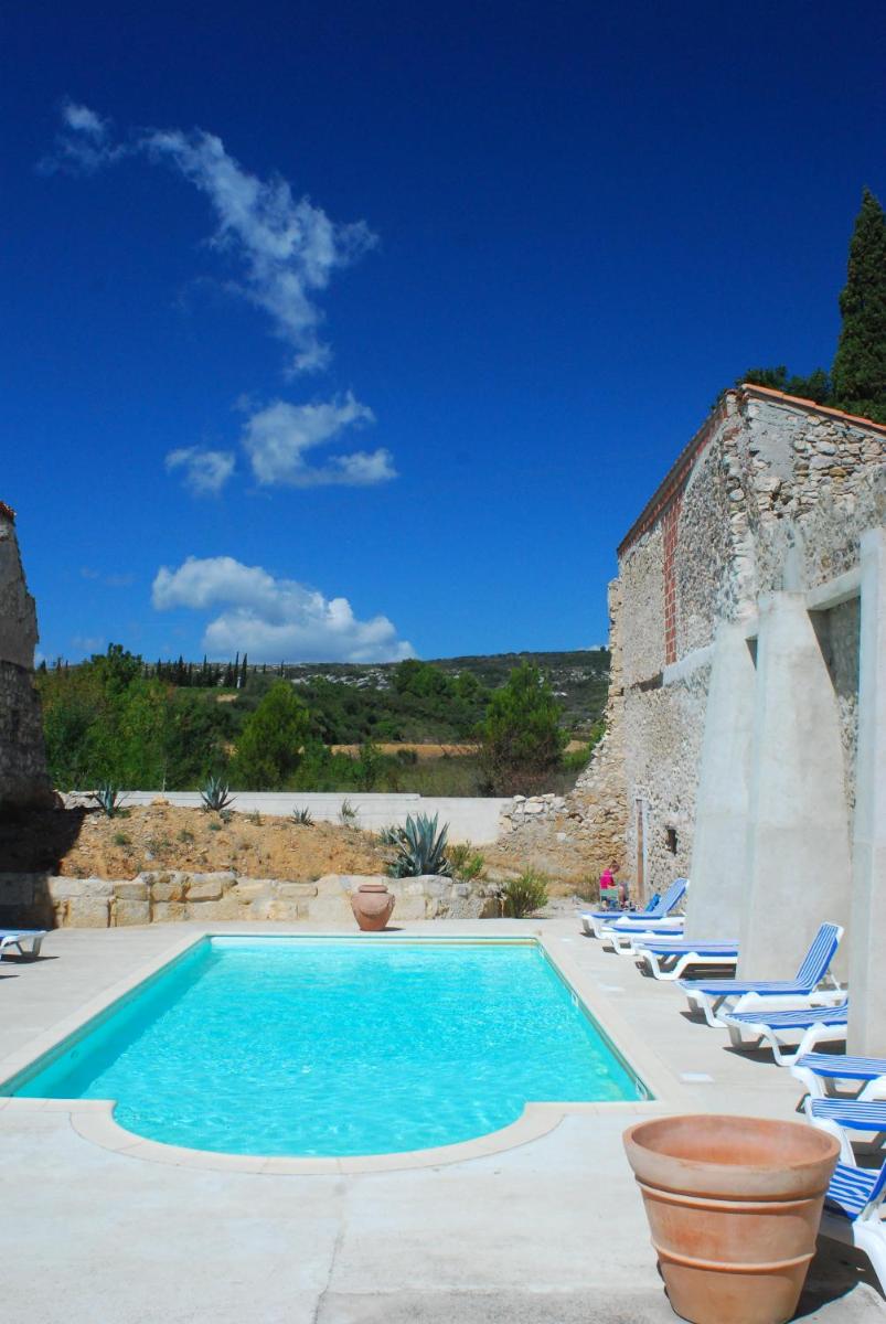 Domaine de la Pierre Chaude - Housity