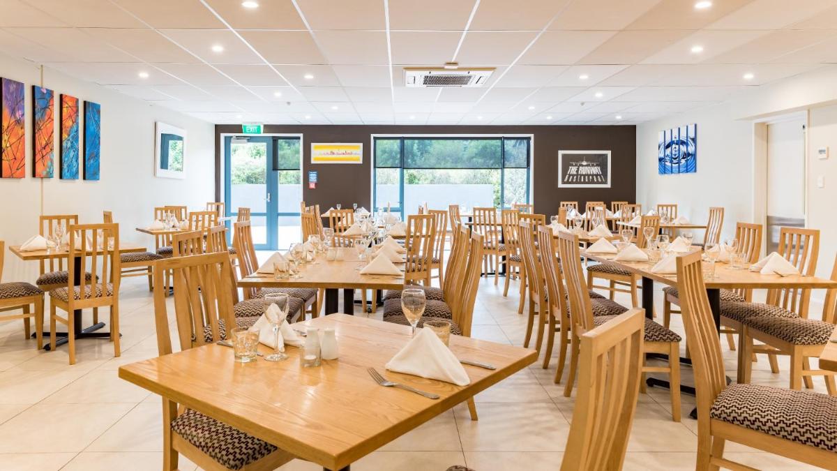 Heartland Hotel Auckland Airport - Housity