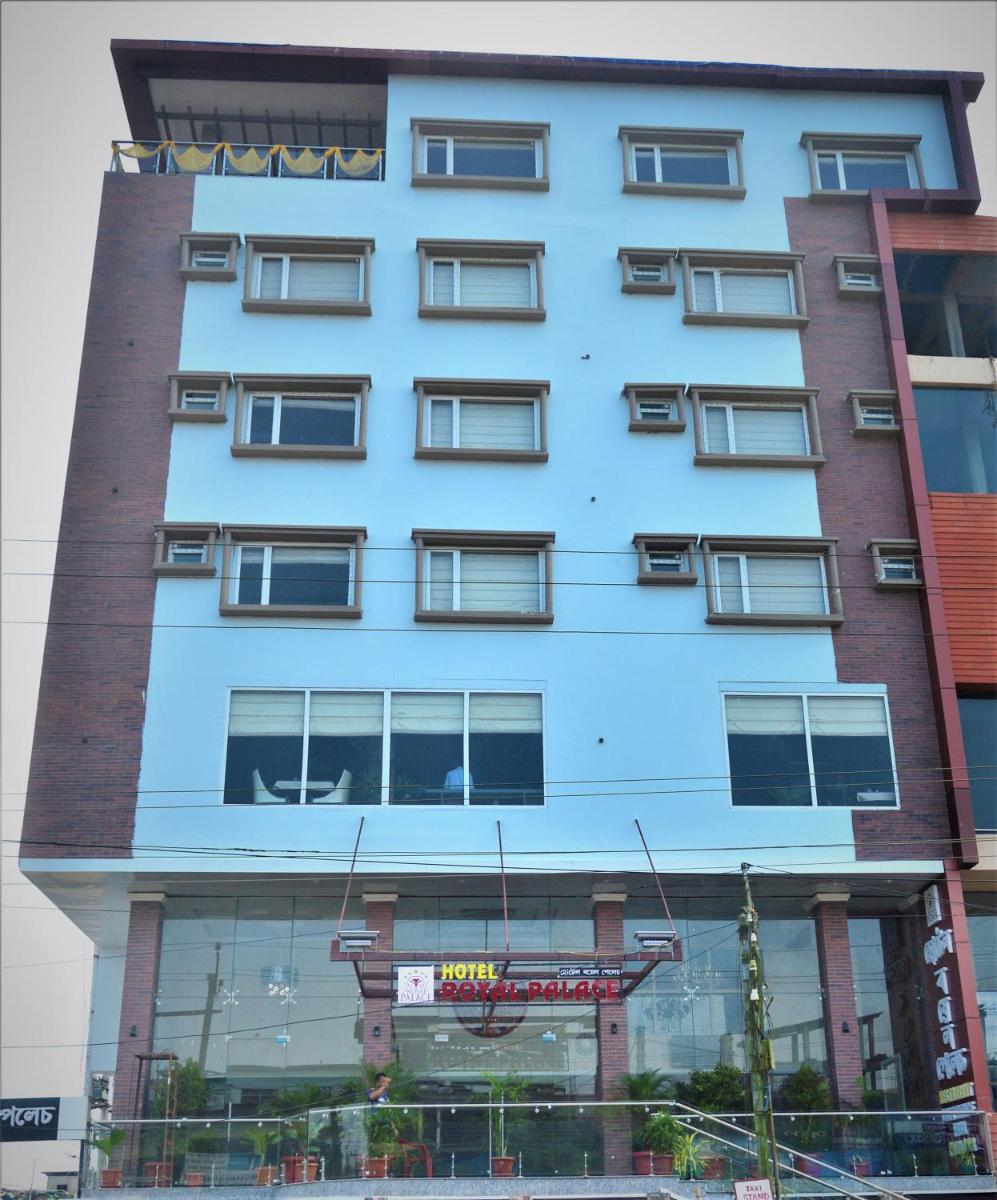 Hotel Royal Palace - Housity