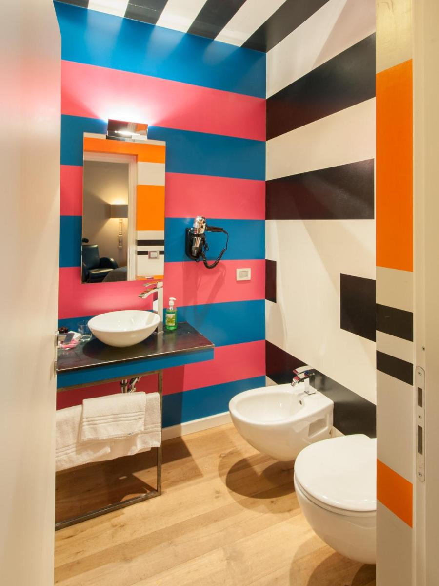 Rooms Via Diaz - Hizvo