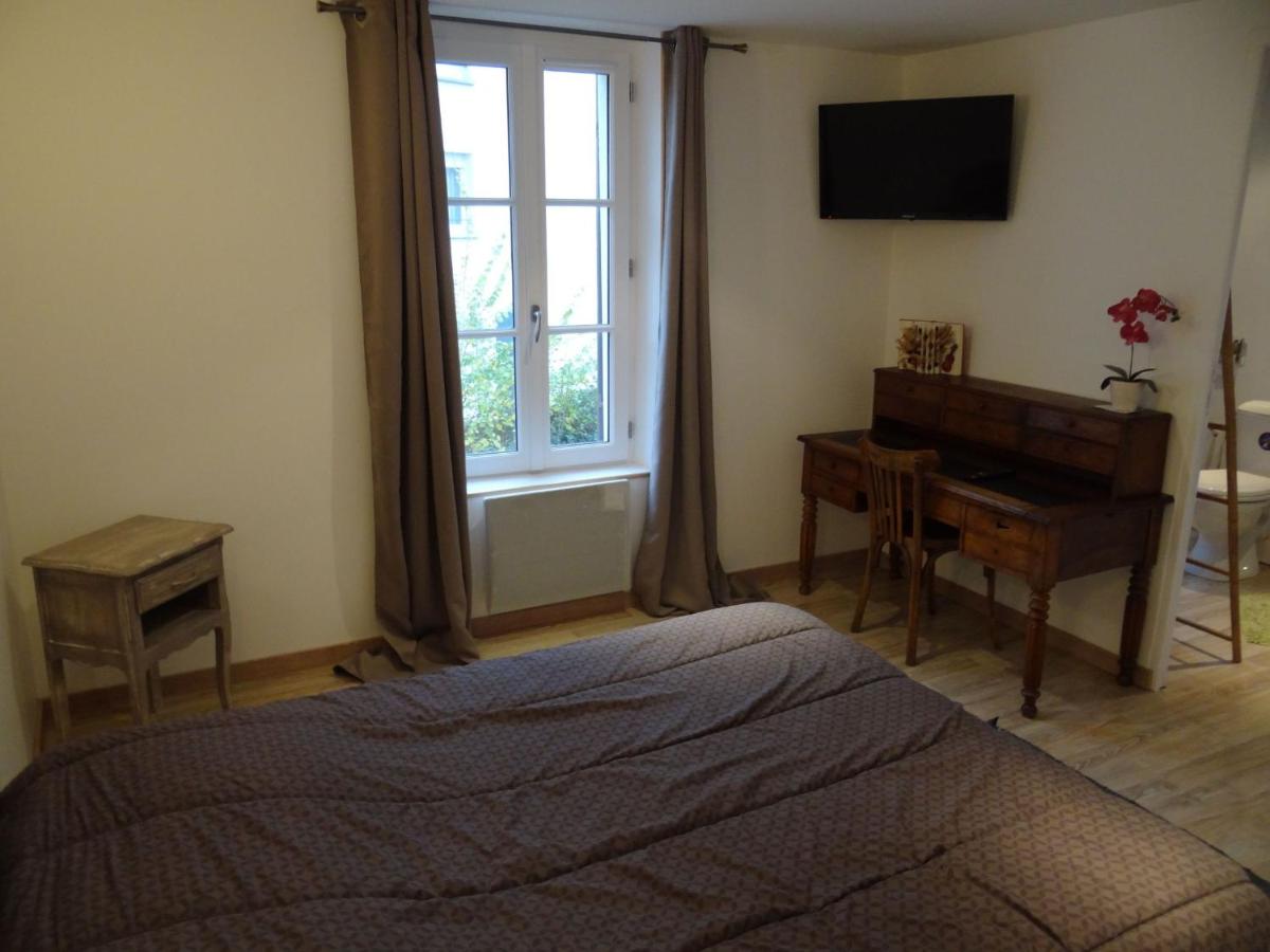 A la belle dame - Housity