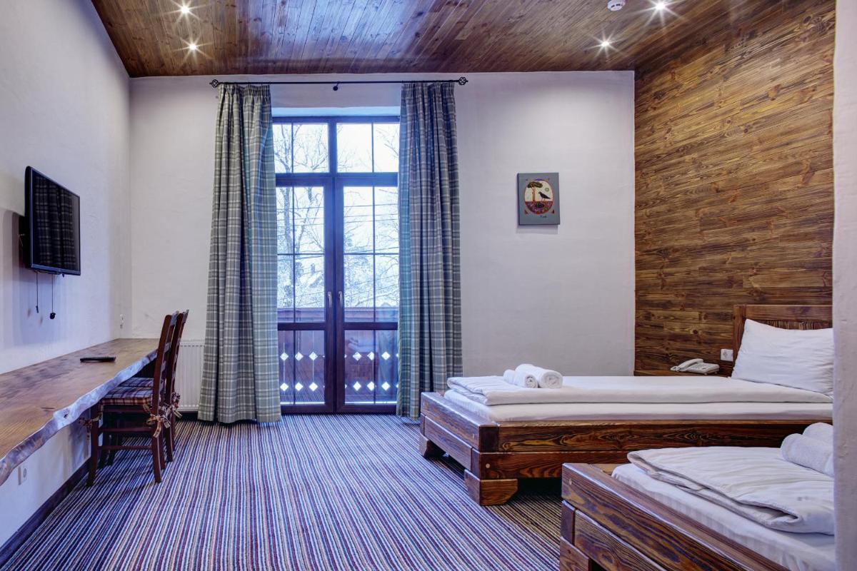 Shpatser hotel - Housity