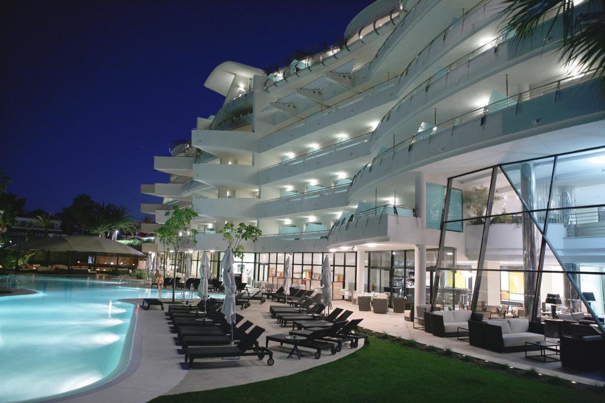 Piscina en o cerca de Senator Banus