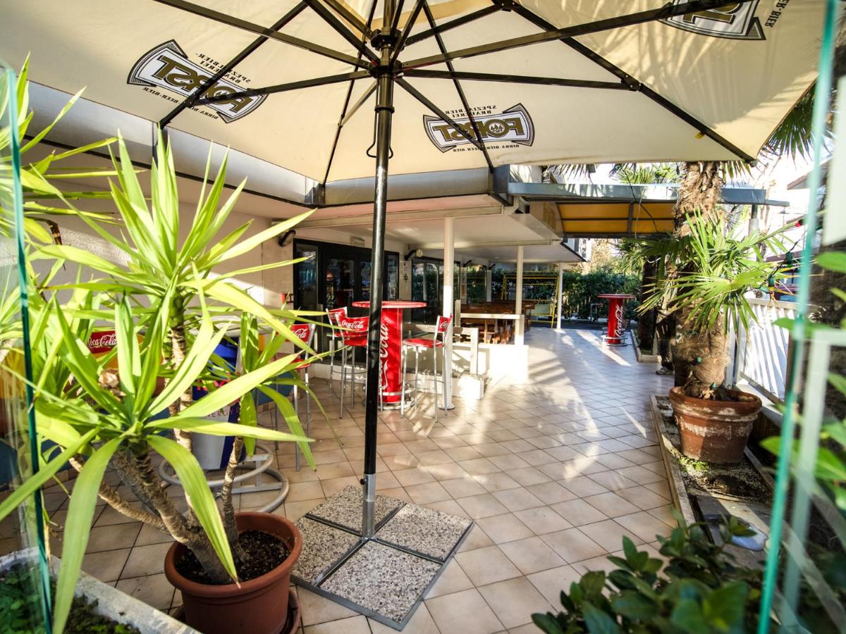 Hotel Elba - Housity