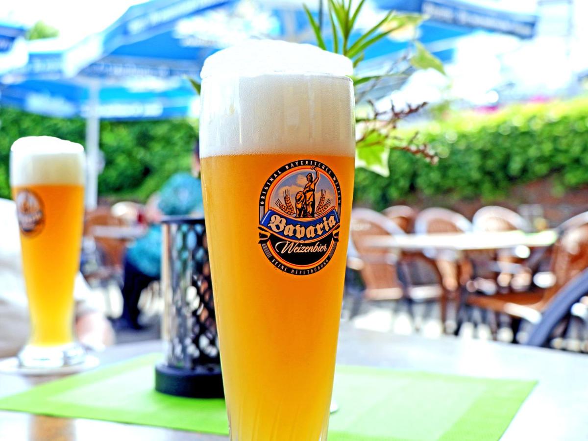 Restaurant Grüner Baum - Housity
