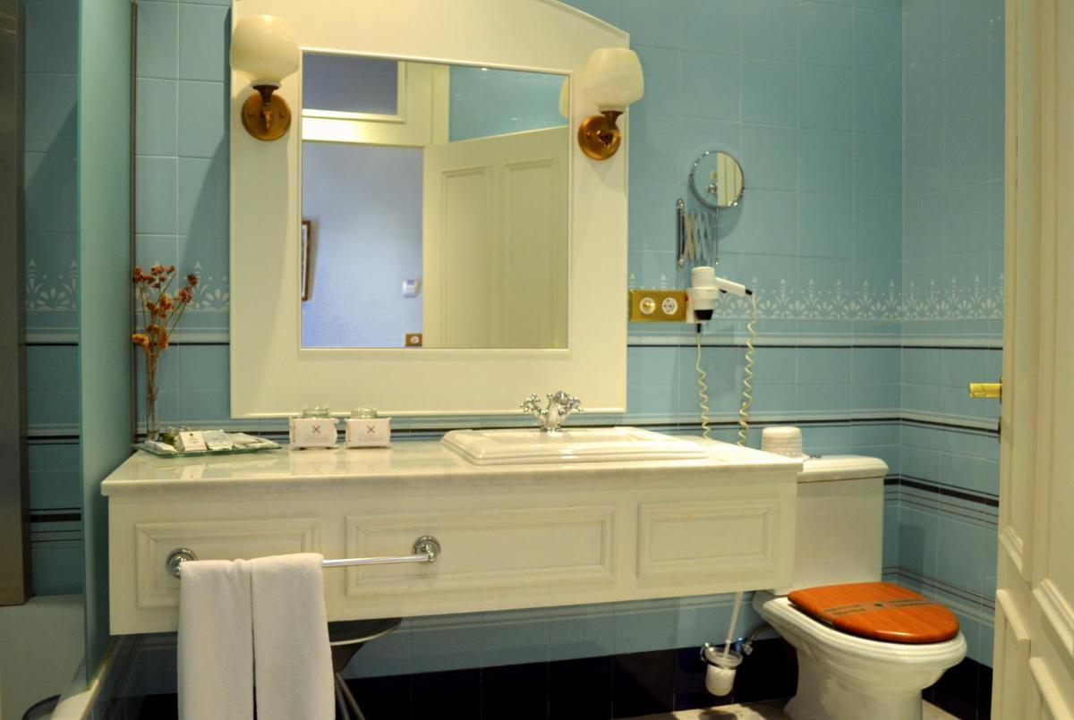Un baño de Hotel Mirador de Llerena