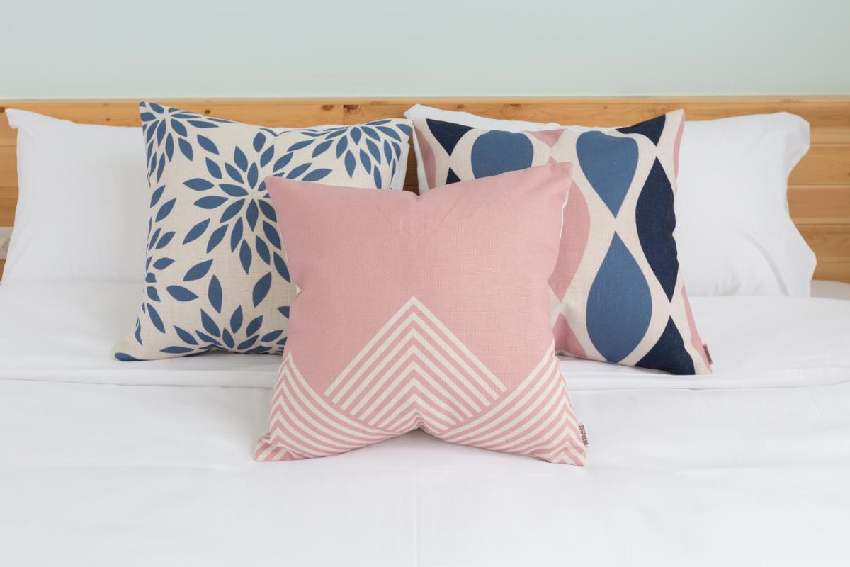 Let's Go Papa - Housity