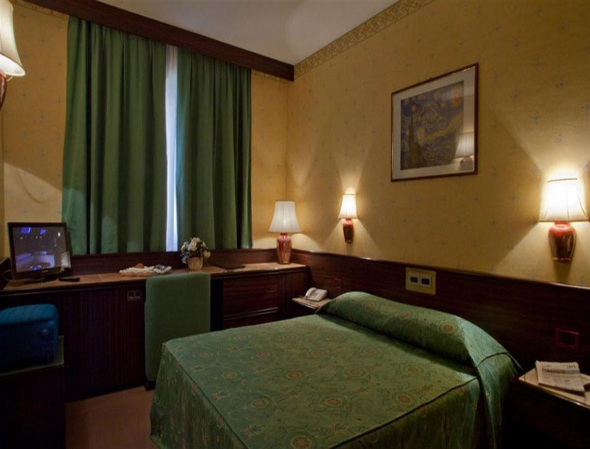 Hotel Leonardo Da Vinci - Housity