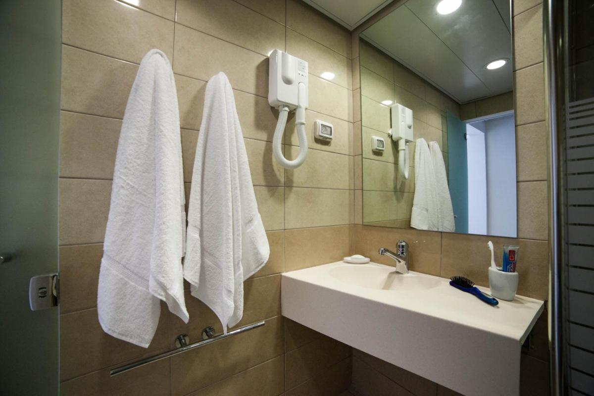 Regina Goren Hotel - Housity