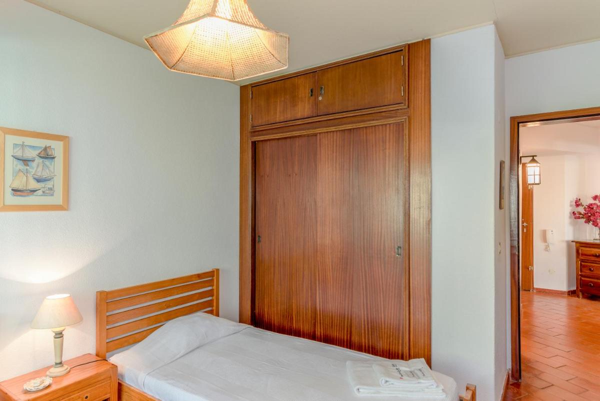 FLH Armação de Pêra Beach Apartment - Housity