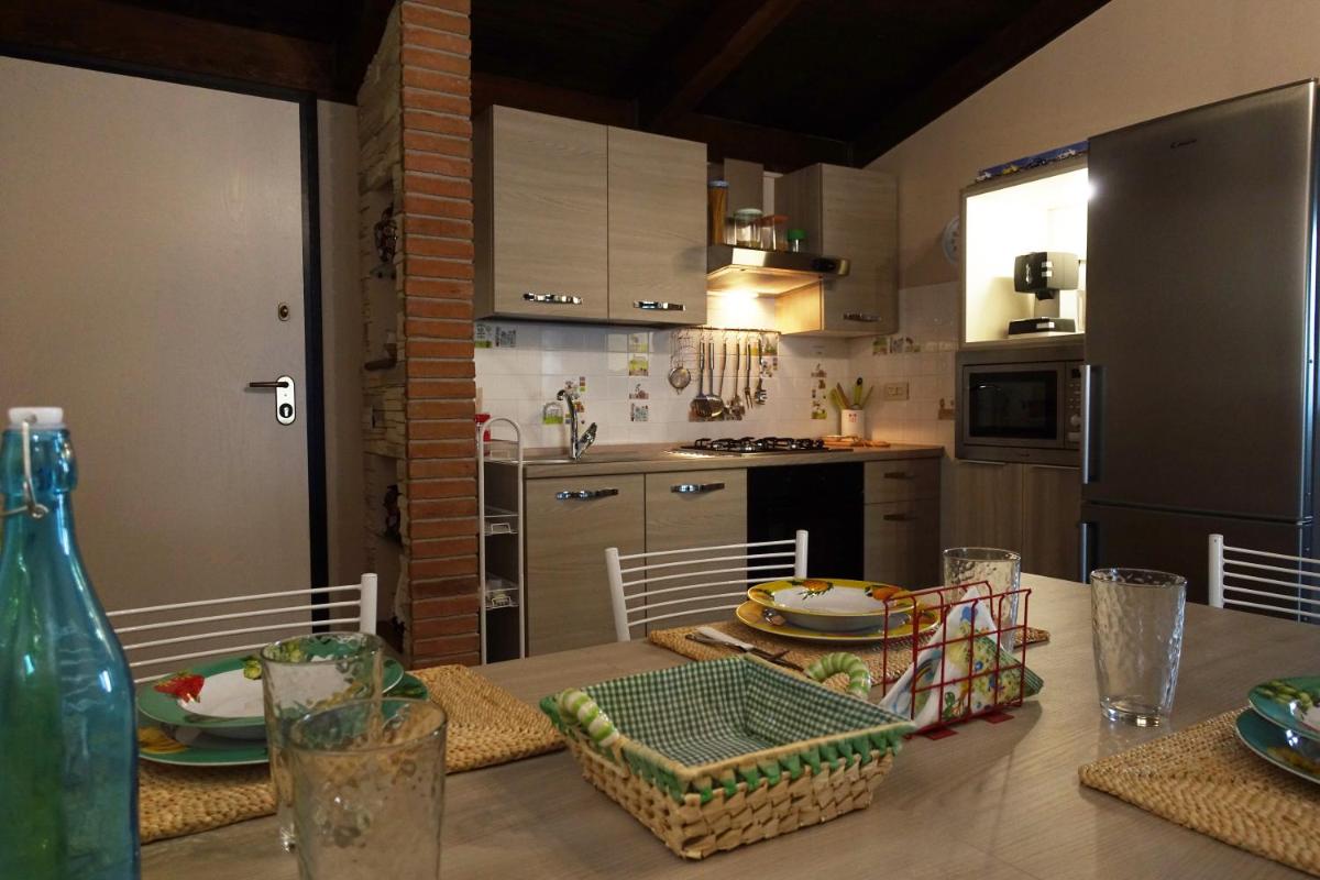 Casa Vacanze Malvarosa - Housity