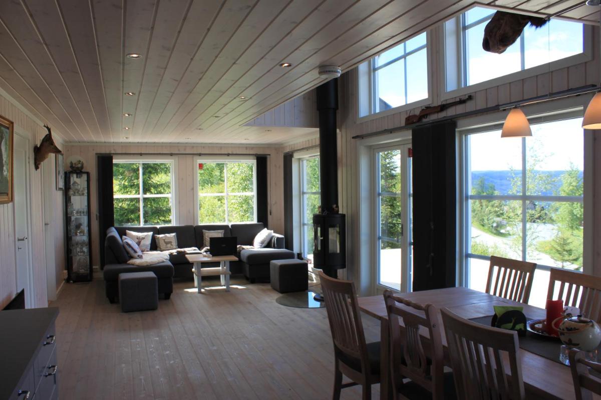 Luxury Mountain Villa - Housity