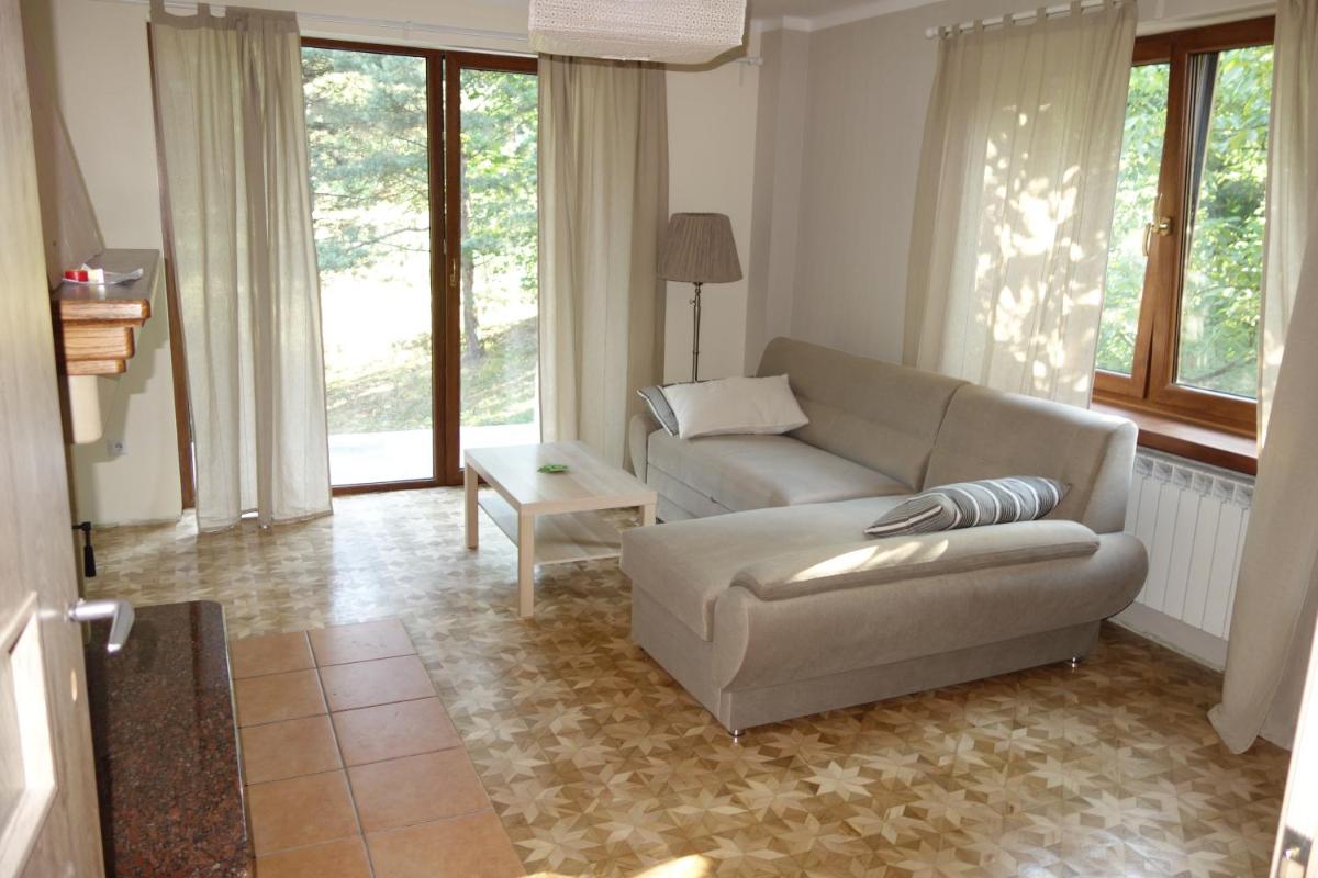 Bujaków, apartamenty Zdrojowa 58a - Housity