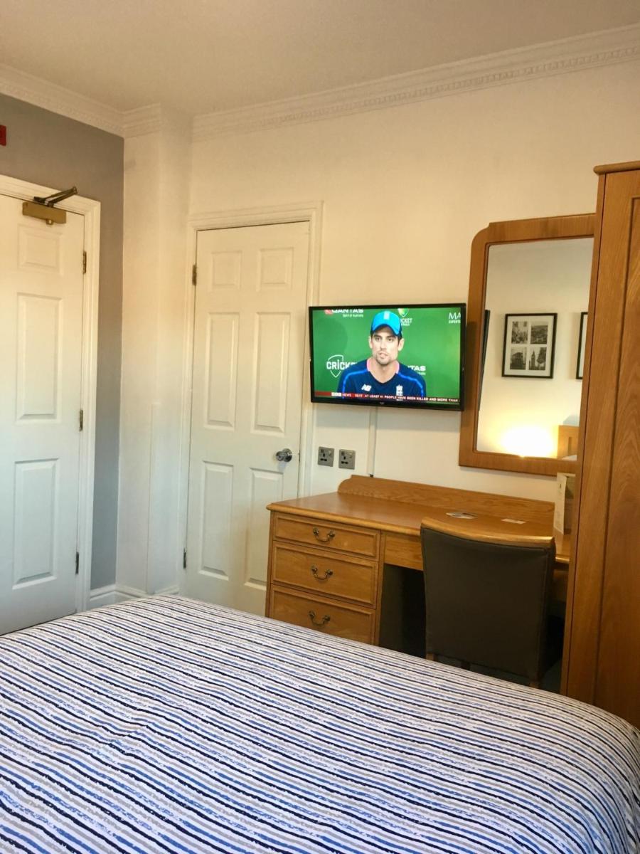 Globe Inn - Housity