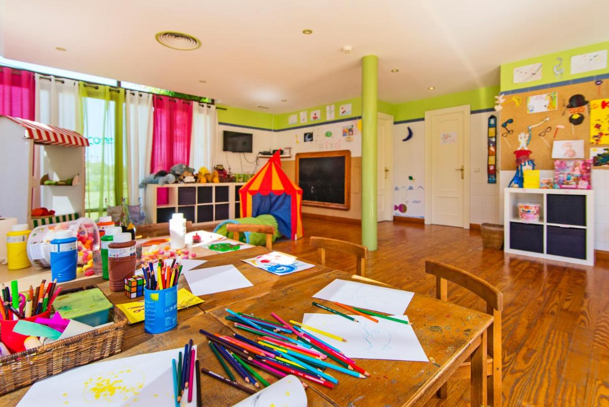 Club infantil en Lindner Hotel Mallorca Portals Nous, part of JdV by Hyatt