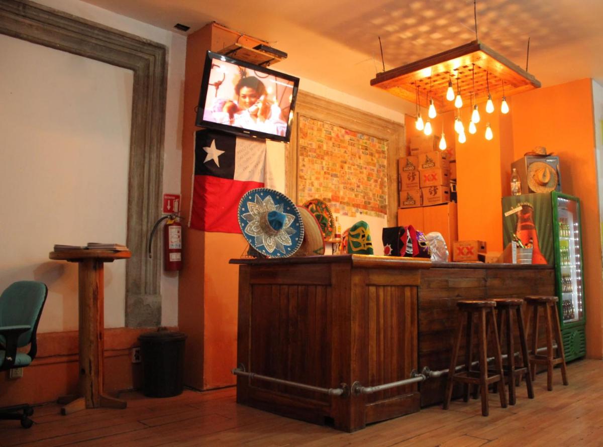 Hostel Amigo - Housity