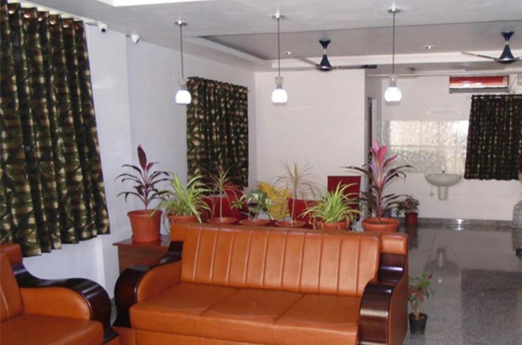 GVK Inn - Housity