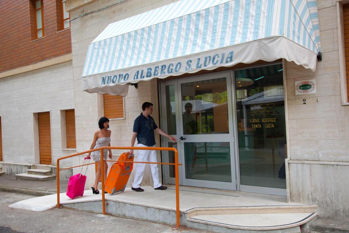 Hotel Santa Lucia - Housity