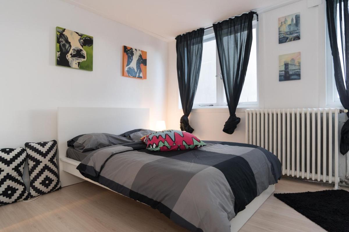 White &amp; Black Studio - Housity