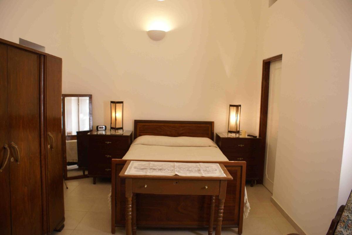 Yiayia's House Limassol city - Housity
