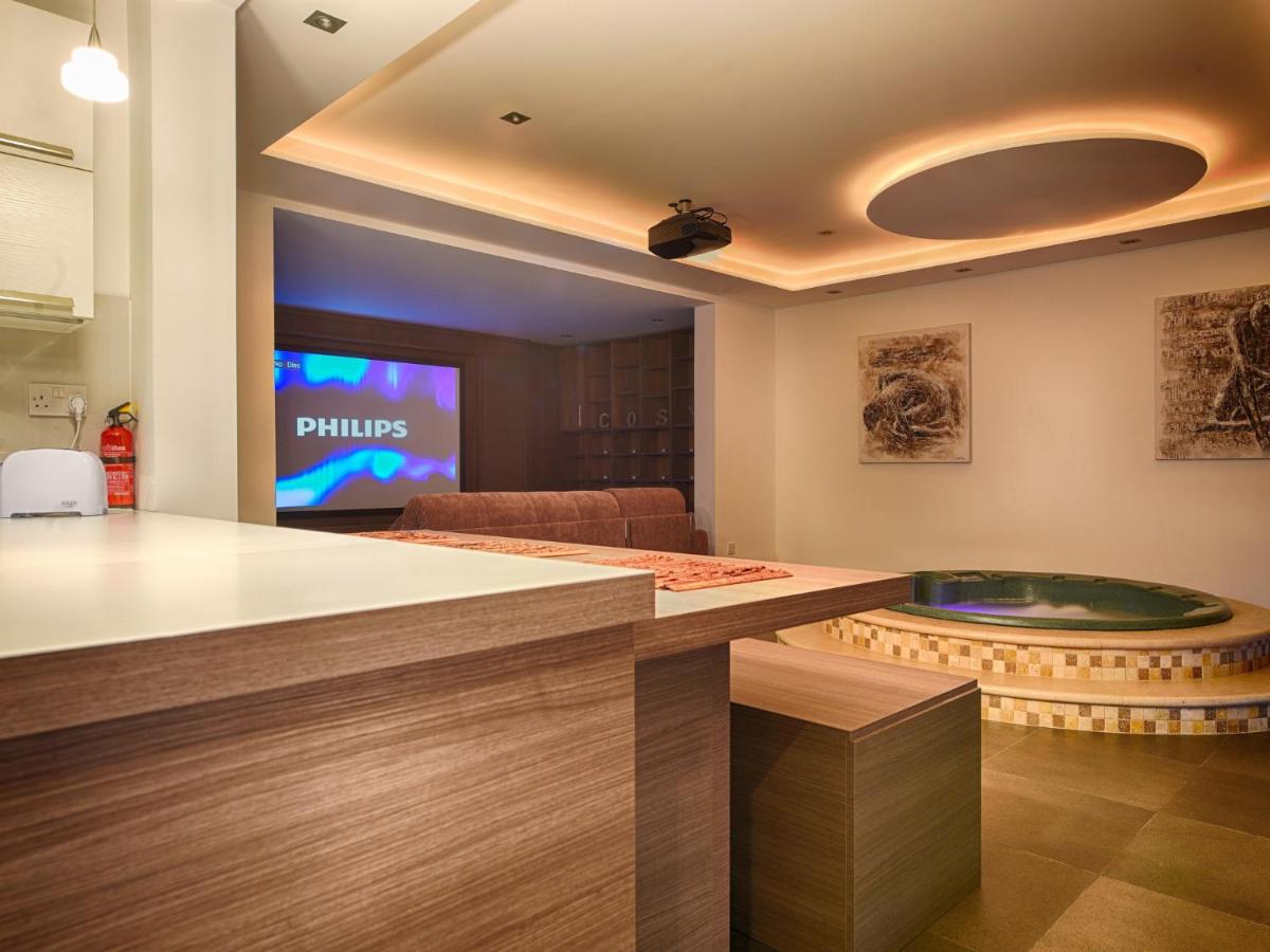 Anthony's Maisonette - Housity