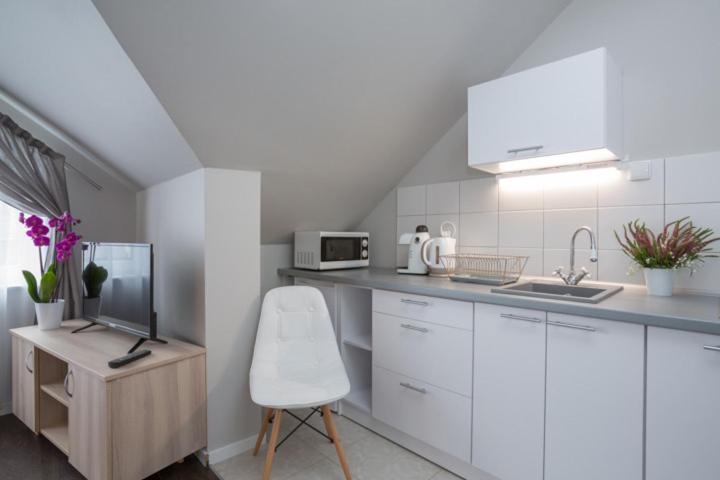 Willa Przystań - Housity