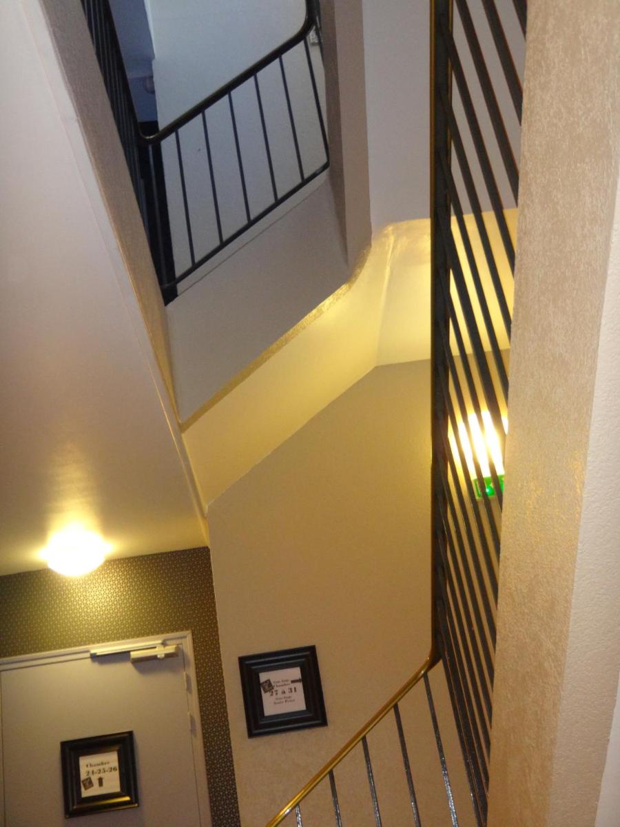 Hotel du Centre - Restaurant le P\'tit Gourmet - Housity